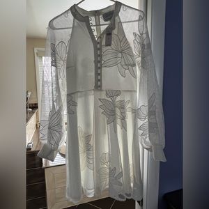 Brand New Beautiful White Dress.. sad to let this one go.